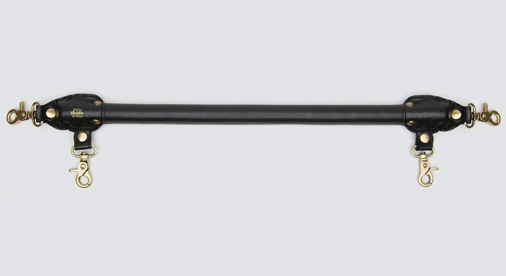 Черная распорка для ног Bound to You Faux Leather Spreader Bar - 50,8 см. (Цвет: черный)