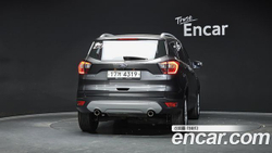 Ford Kuga 2.0 — 2017