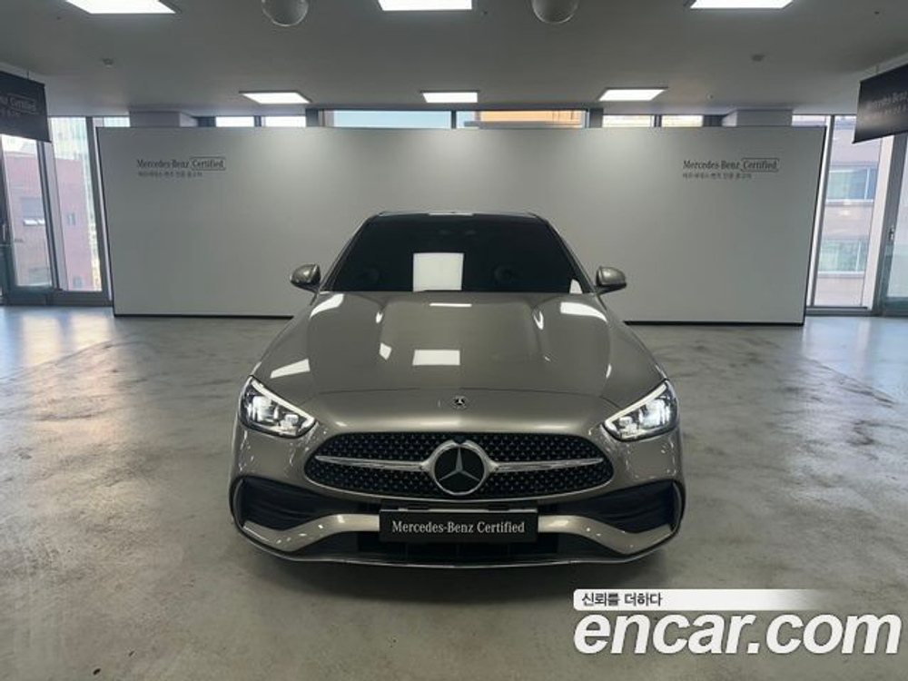 Mercedes-Benz C-Class C300 AMG Line — 2022