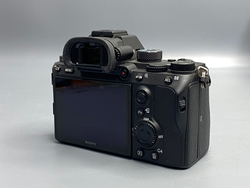 Sony A7 III 14K кадров