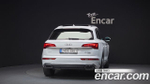 Audi Q5 45 TFSI Quattro Premium — 2021