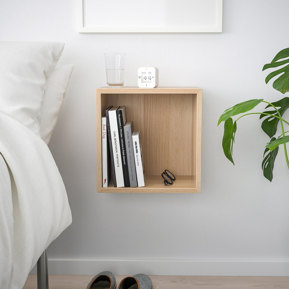 IKEA EKET  (ИКЕА ЕКЕТ)  -  Шкаф настенный - имитация дуба, бейцованного в белый цвет 35x25x35 см