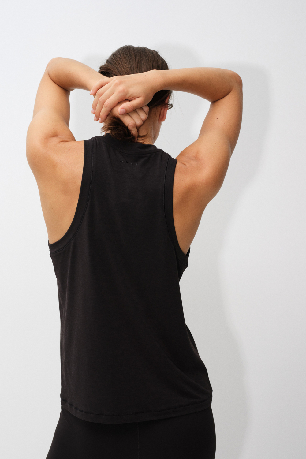 Спортивный топ без рукавов Regular Fit DryMove™ - H&M