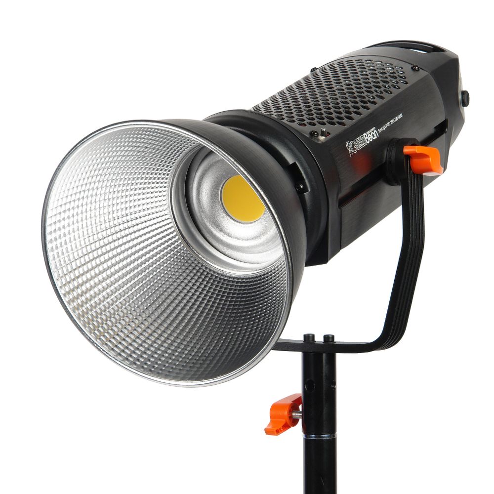 Светодиодный осветитель GreenBean SunLight PRO 200COB DMX