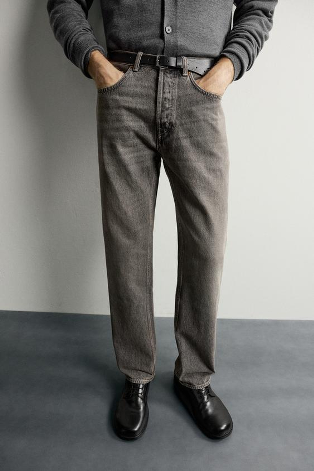 ZARA ДЖИНСЫ STRAIGHT LEG, СЕРЫЙ