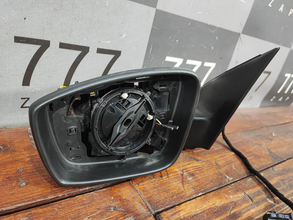 Зеркало левое 6 pin Skoda Rapid 1 17-20 Б/У Оригинал 5JB857501J