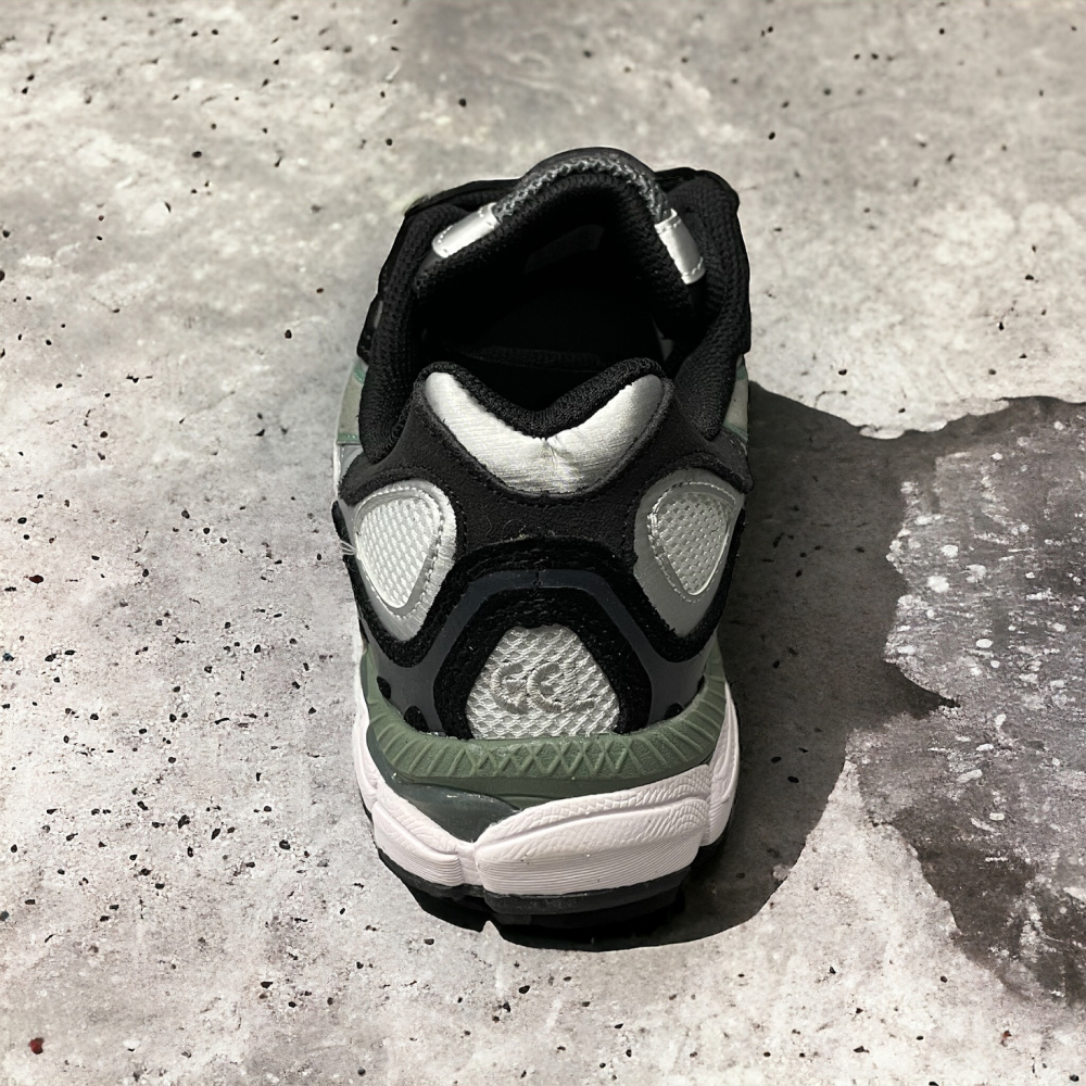 Asics GEL-NYC • White/Ivy