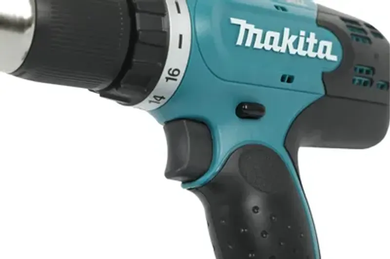 Аккумуляторная дрель-шуруповёрт Makita DDF453RFE LXT 18 В, 42 Н·м (2 АКБ 3,0 А·ч, быстрое ЗУ, кейс)