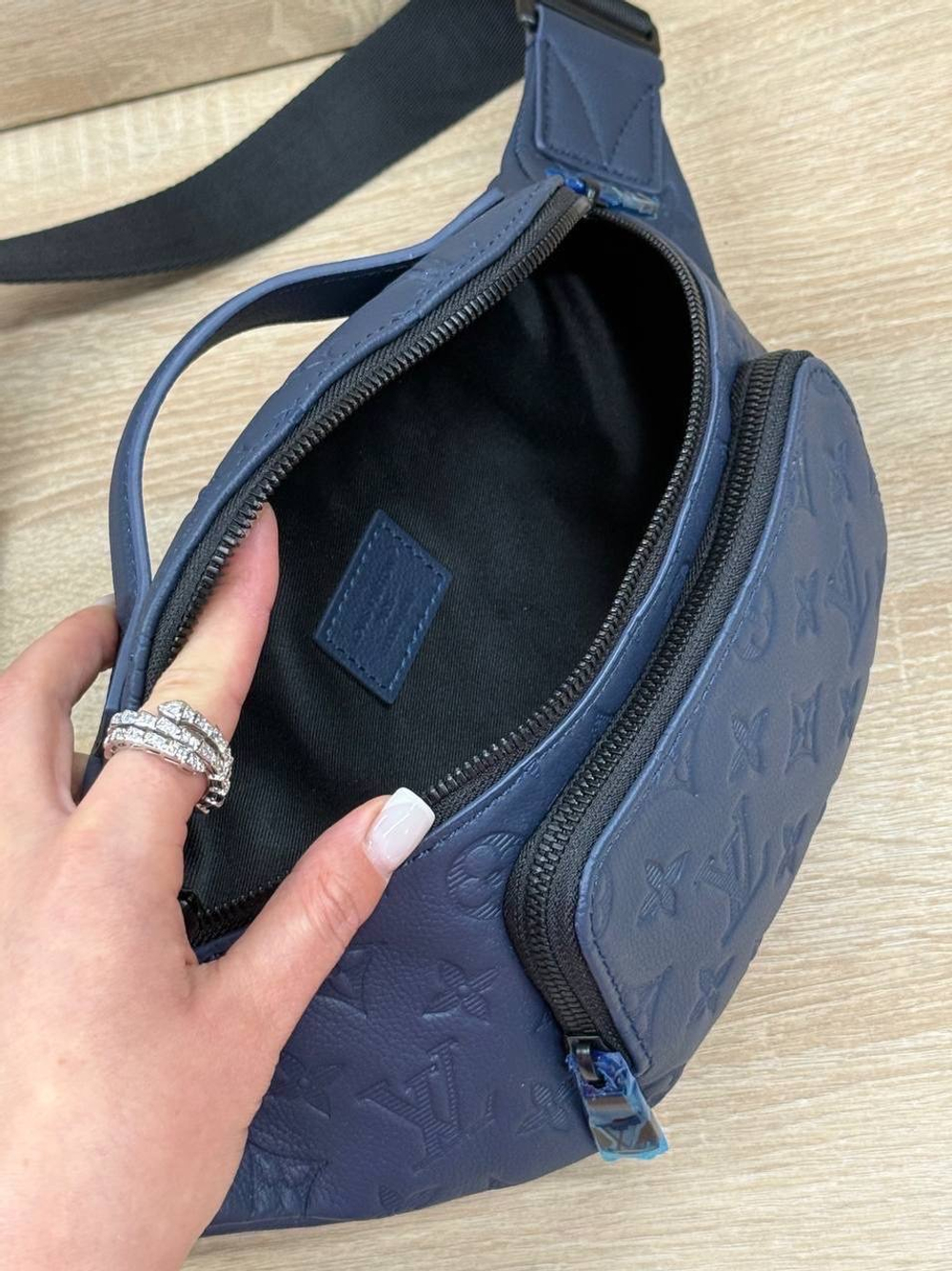 Сумка поясная Louis Vuitton