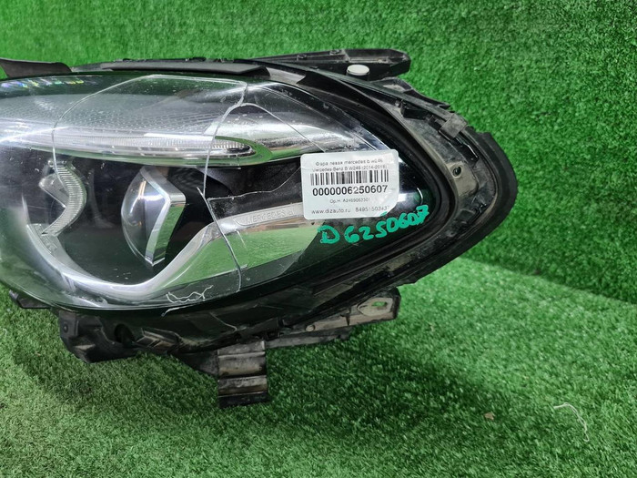 Фара левая Mercedes B w246 (2014-2018) LED