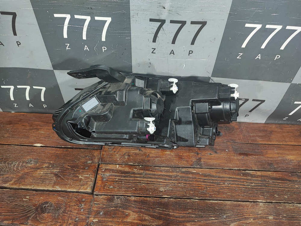 Фара правая Advanced LED Geely Coolray 19-нв Б/У Оригинал 7051022800