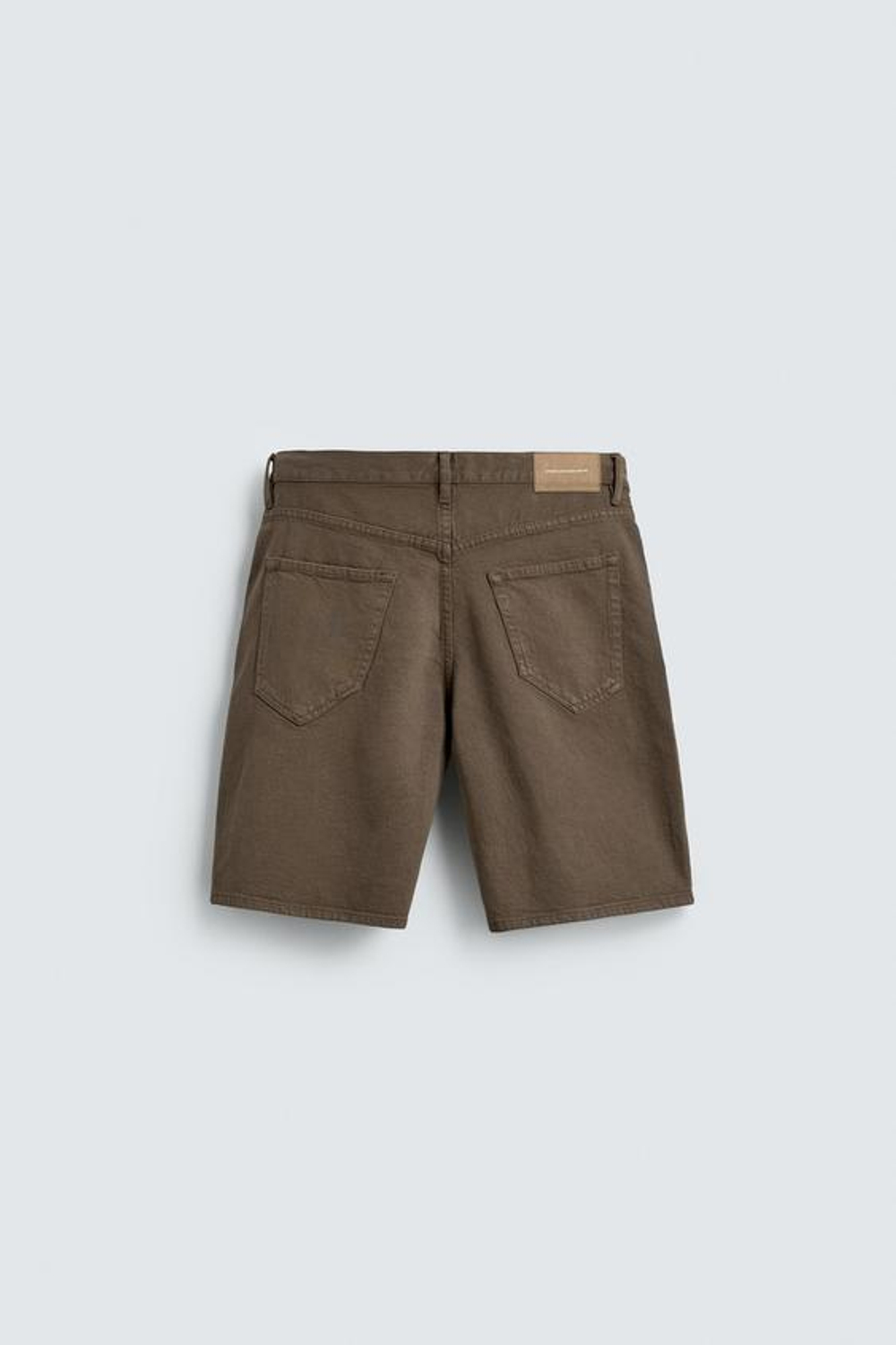 ZARA ДЖИНСОВЫЕ ШОРТЫ REGULAR FIT, КОРИЧНЕВЫЙ