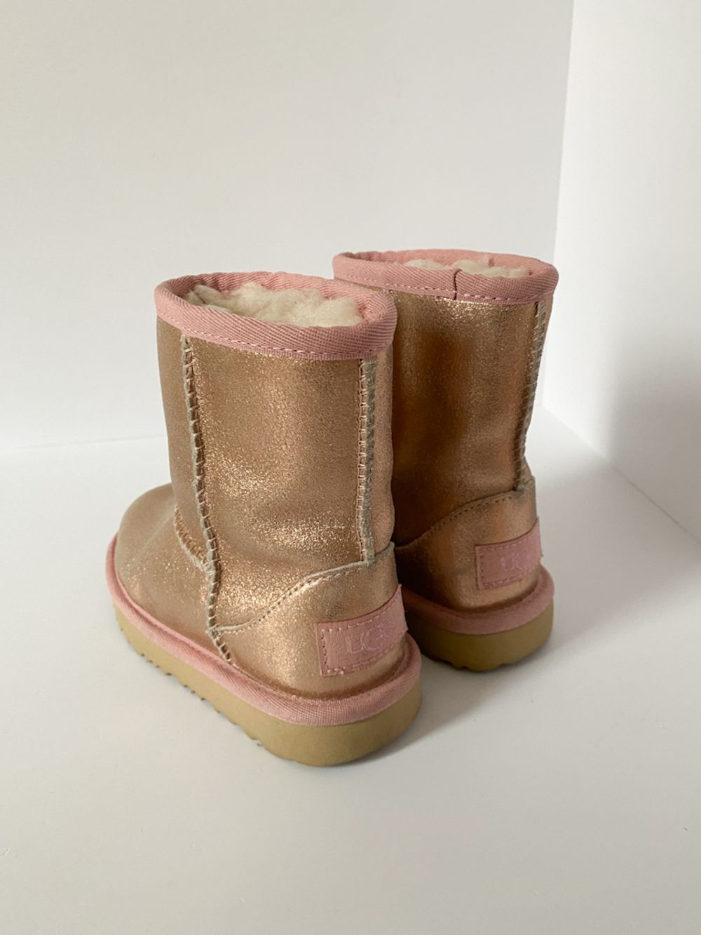 Угги Ugg, 24