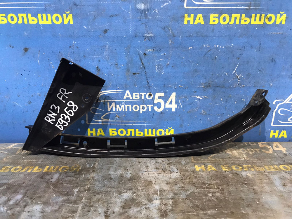 Планка под фару правая Honda STREAM 2000-2003