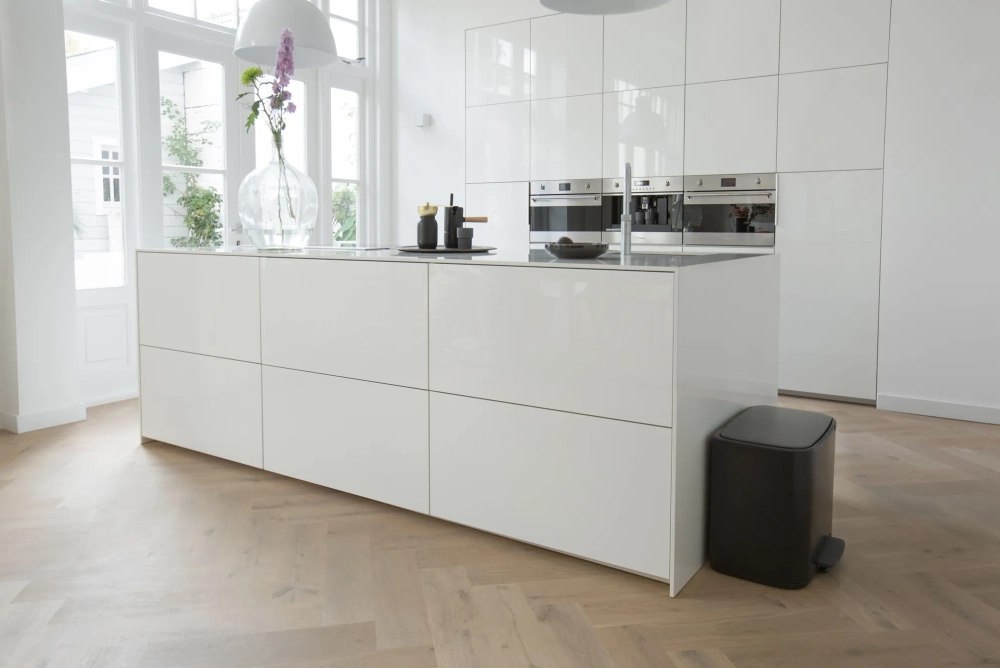 Brabantia Контейнер для мусора Bo 3х11л с сортировкой, черный 121104