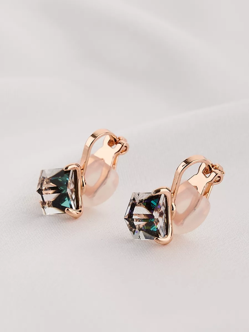 Клипсы Миражи с фиолетовыми кристаллами Swarovski