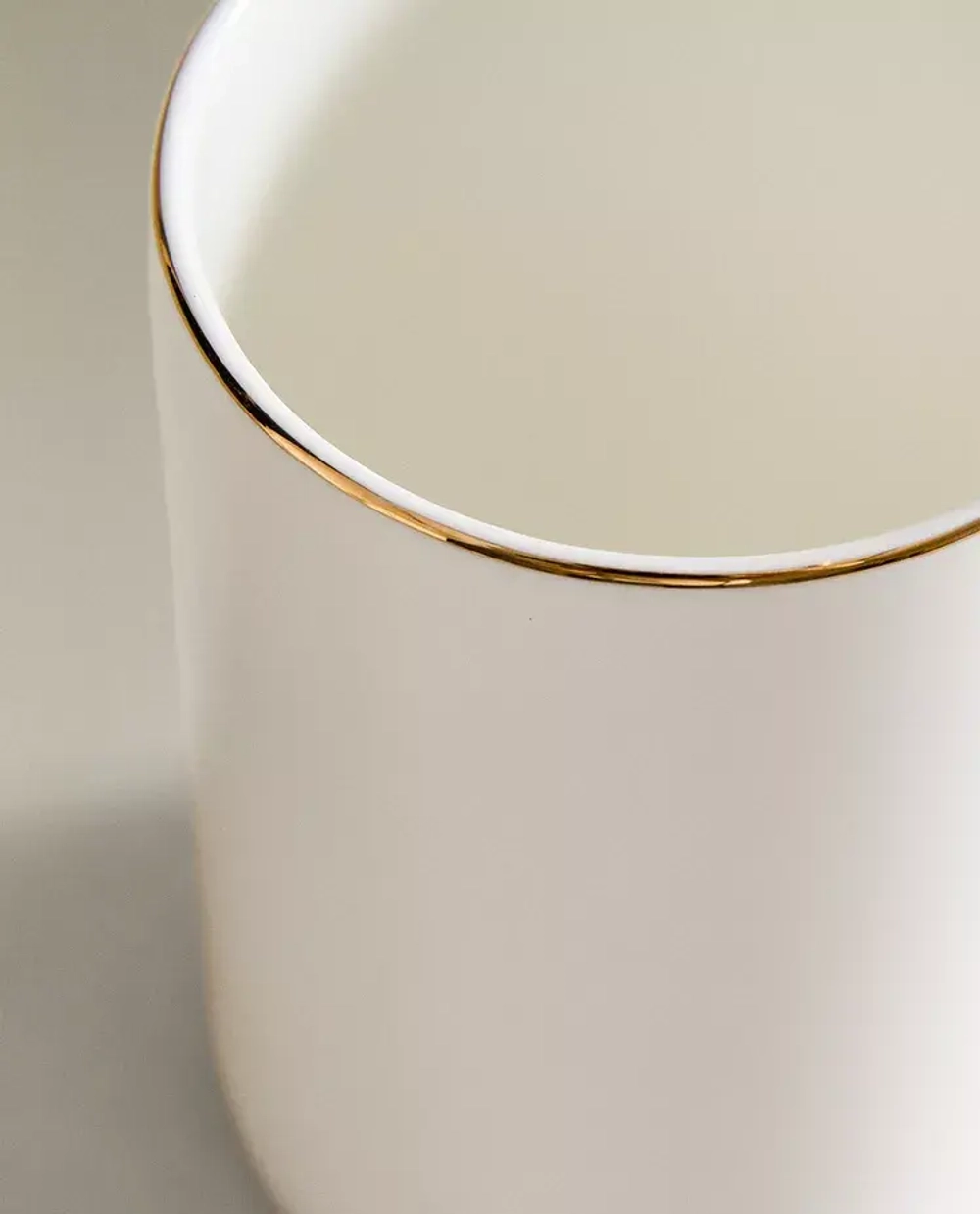ZARA HOME ФАРФОРОВАЯ КРУЖКА С ЗОЛОТОЙ КАЙМОЙ, ЗОЛОТИСТЫЙ