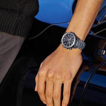Наручные часы Casio Edifice EFS-S640D-1AVUEF