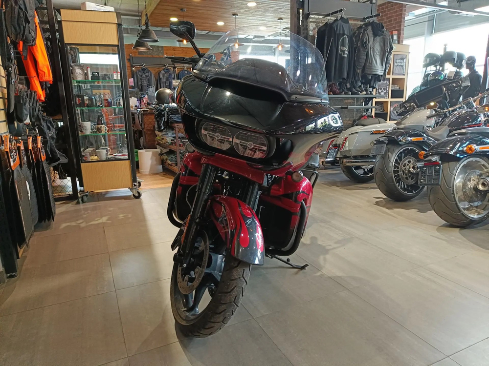 Harley-Davidson CVO Road Glide, 2022