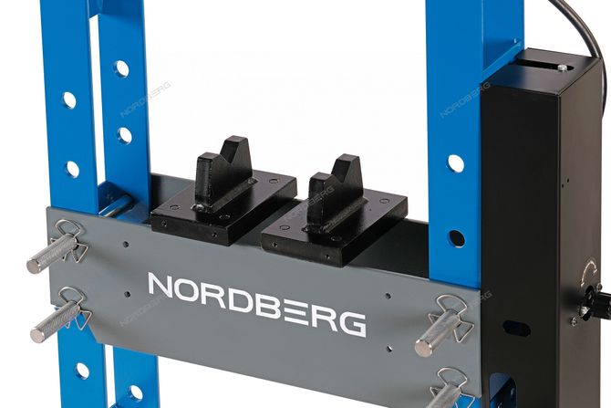 NORDBERG (N3630F) Гидравлический пресс, 30 т, ножной привод