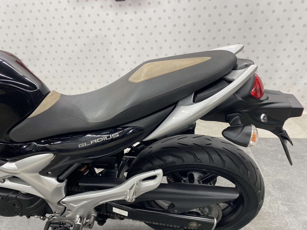 Suzuki Gladius SFV400 ABS , 2014