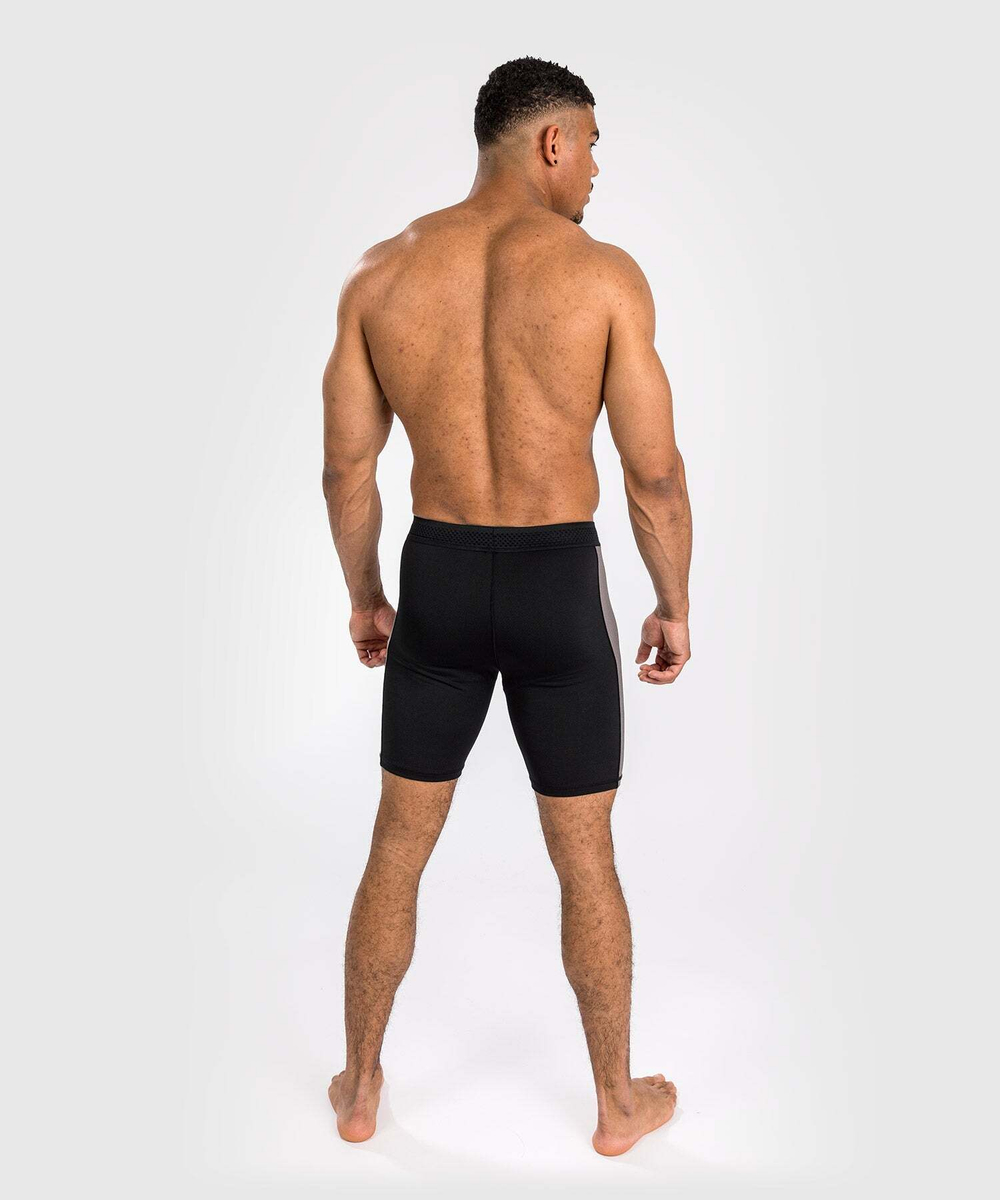 Шорты компрессионные Venum Attack Black