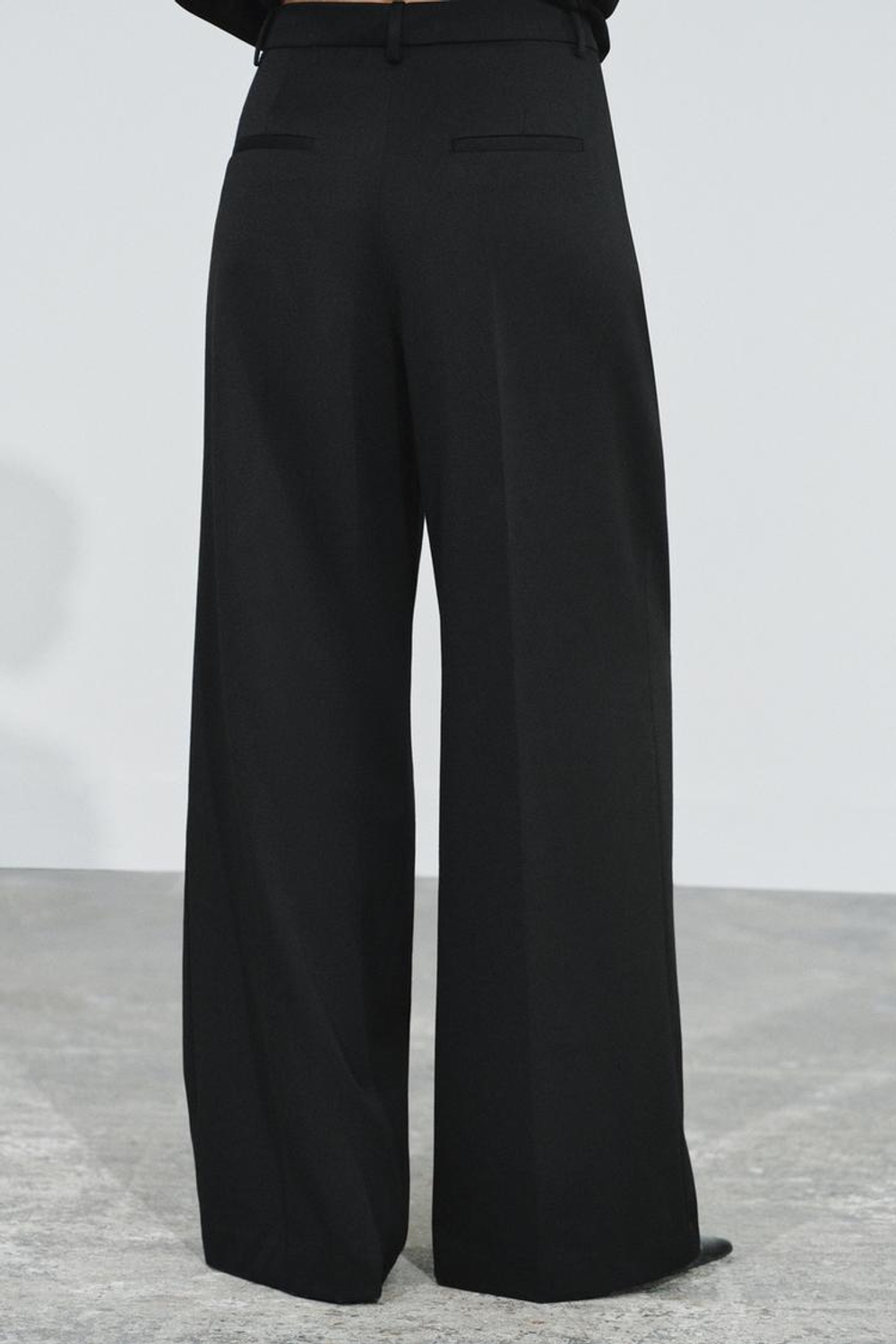ZARA БРЮКИ СО СКЛАДКАМИ — ZW COLLECTION, ЧЕРНЫЙ