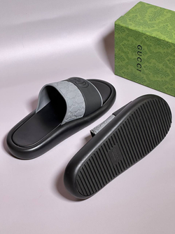 Шлепанцы Gucci