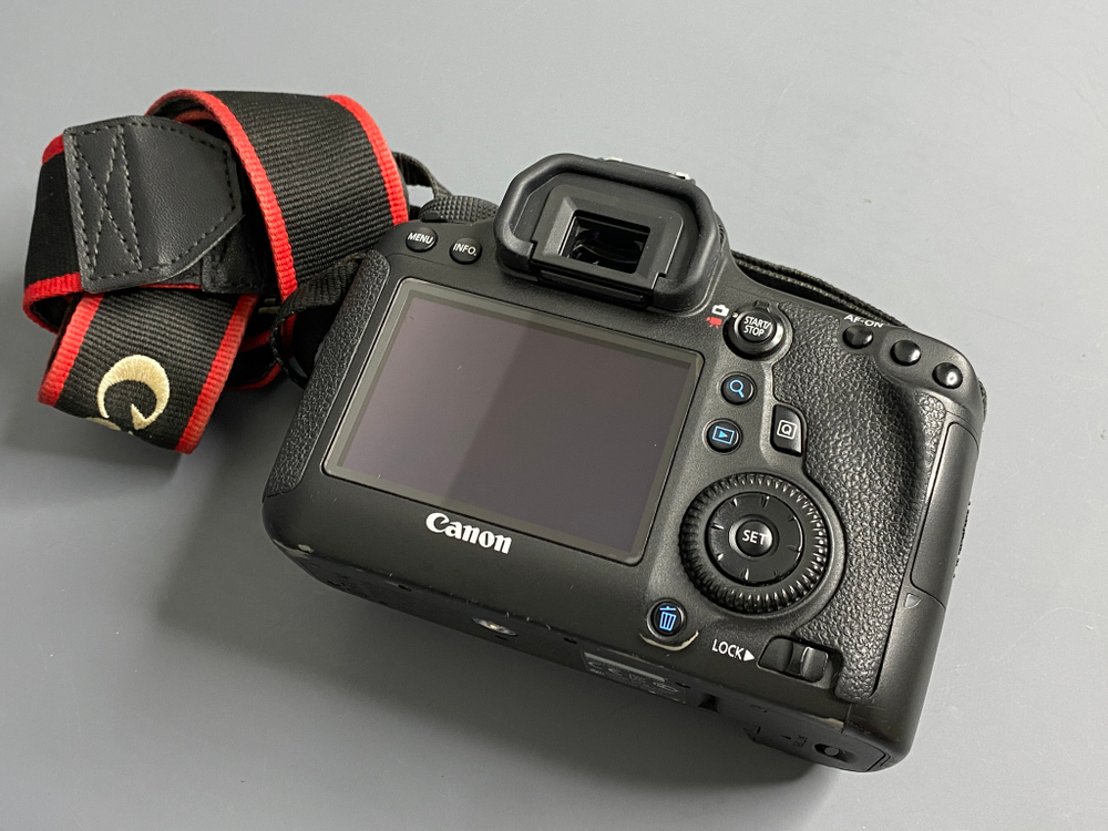 Canon EOS 6D 153.000 кадров