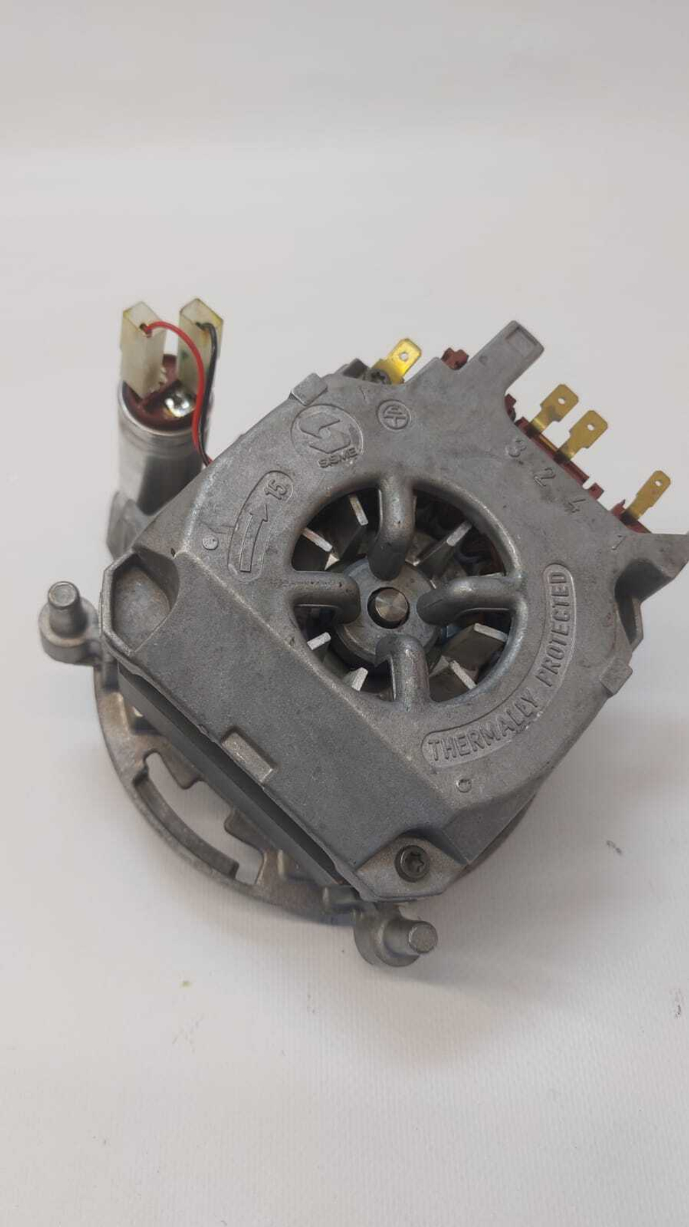 28 Циркуляционный насос (помпа) для посудомоечных машин Bosch 5600025345 б/у