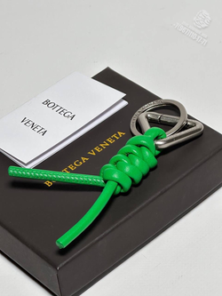 Брелок Bottega Veneta