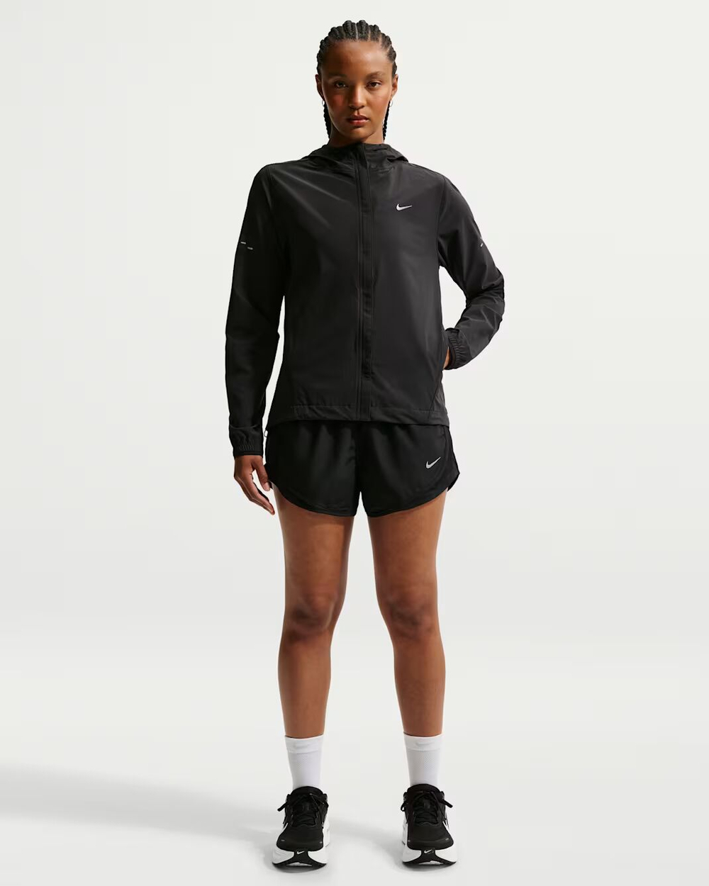 Nike Swift Складная женская куртка для бега Repel - NIKE