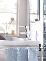 Полотенцедержатель Grohe Essentials 40371001 поворотный Хром