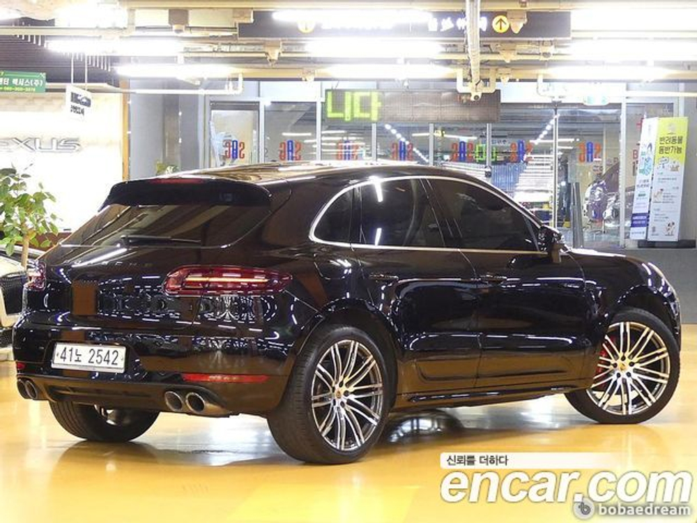 Porsche Macan 3.0 GTS — 2018