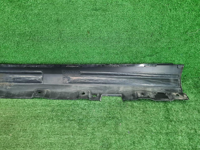 Накладка порога правая Mercedes S W222 (2013-2017)