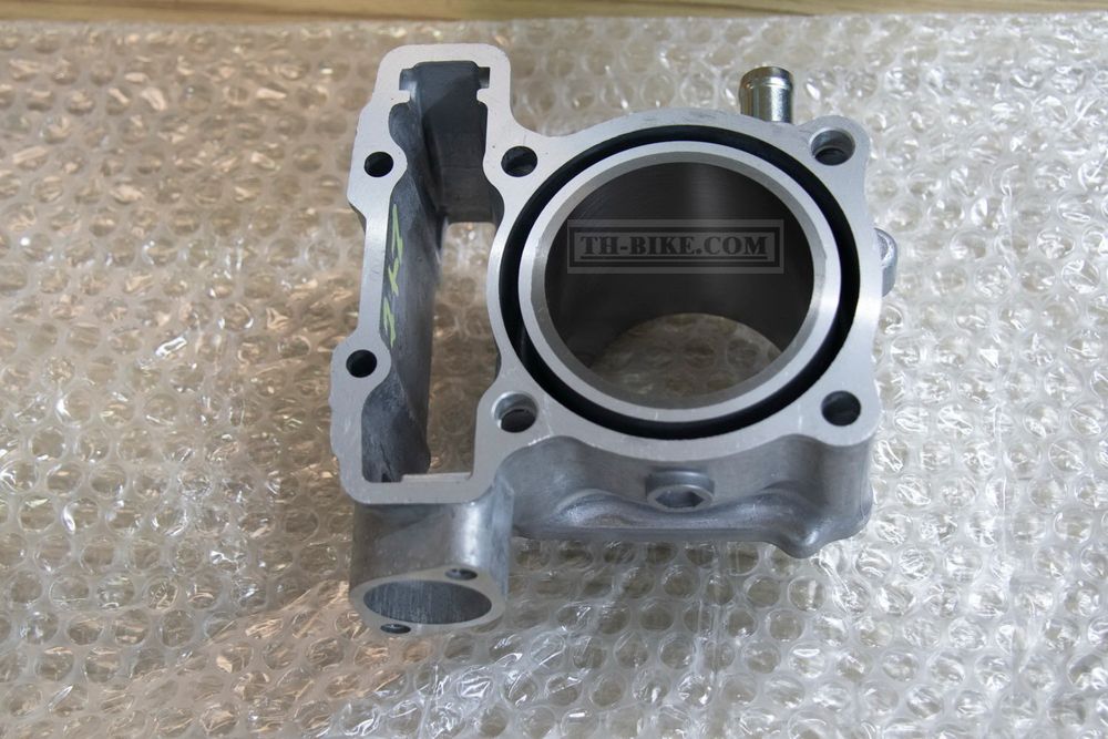 12100-KPP-900. CYLINDER COMP. Honda CBR150