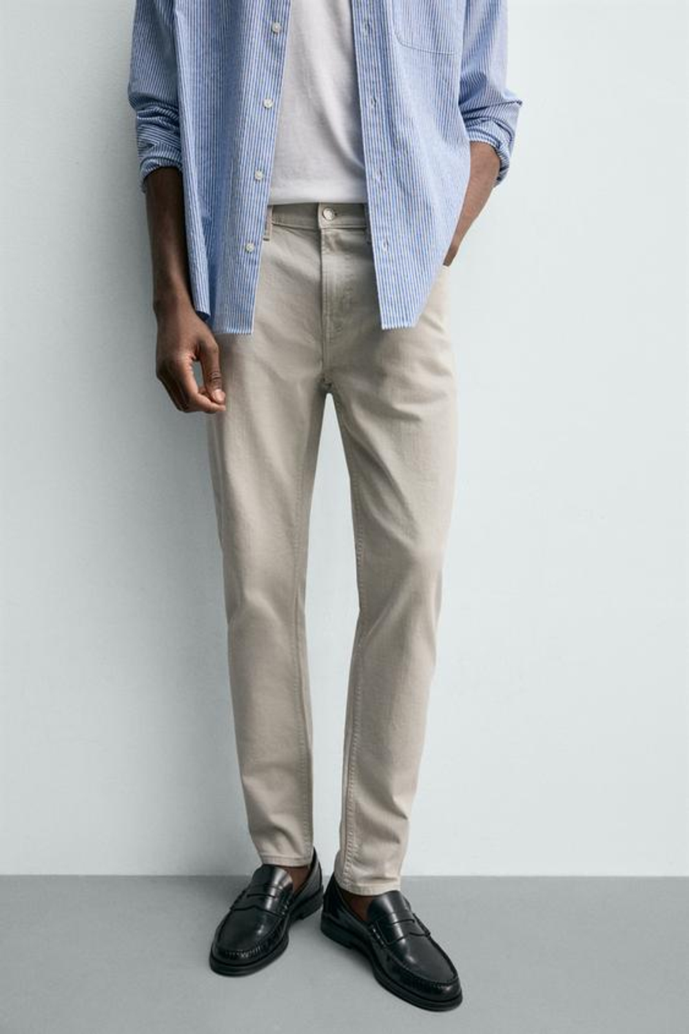 ZARA БАЗОВЫЕ ДЖИНСЫ SLIM FIT, ЭКРЮ