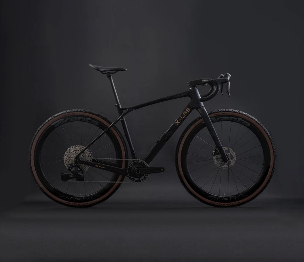Арт 9250-00083 Велосипед GT8 черн форсаж Shimano GRX715 + Branta C45 GT карбон колеса L