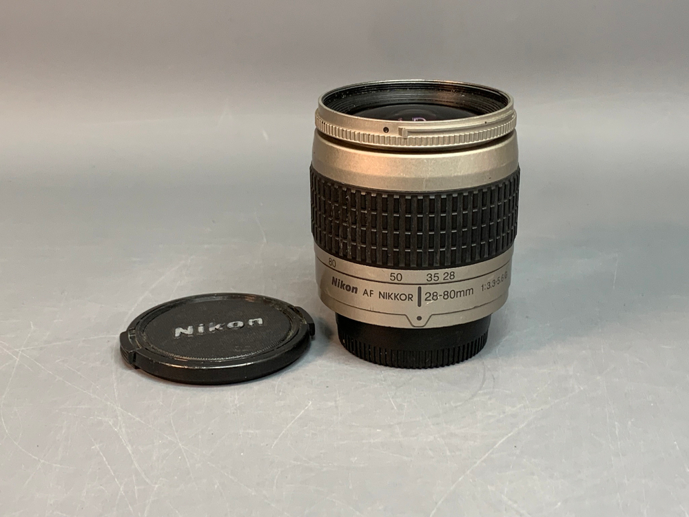 Nikon 28-80mm 3.3-5.6G AF Zoom-Nikkor
