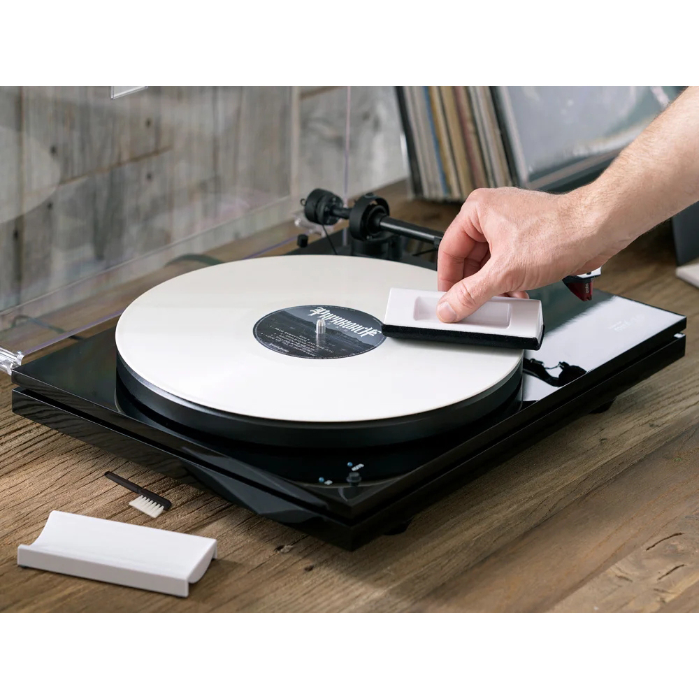 Щетка Вельветовая Для Виниловых Пластинок (Analog Renaissance Record Velvet Brush - White)