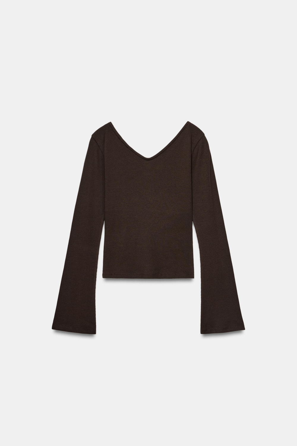 ФУТБОЛКА В РУБЧИК С V-ОБРАЗНЫМ ВЫРЕЗОМ — ZARA
