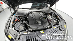 Audi A8 55 TFSI Quattro LWB — 2021