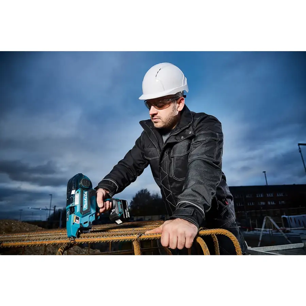 Аккумуляторный инструмент для вязки арматуры Makita DTR180ZJ