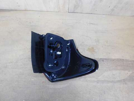 стоп правый Toyota Corolla Fielder NZE161 164 NKE165 13-106