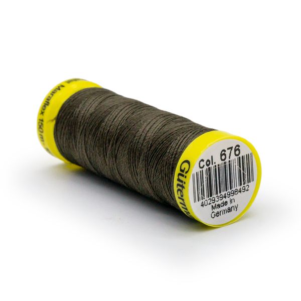 Нитки для трикотажа Gutermann Maraflex 120 (150 метров), 5 кат. | 676 св.хаки