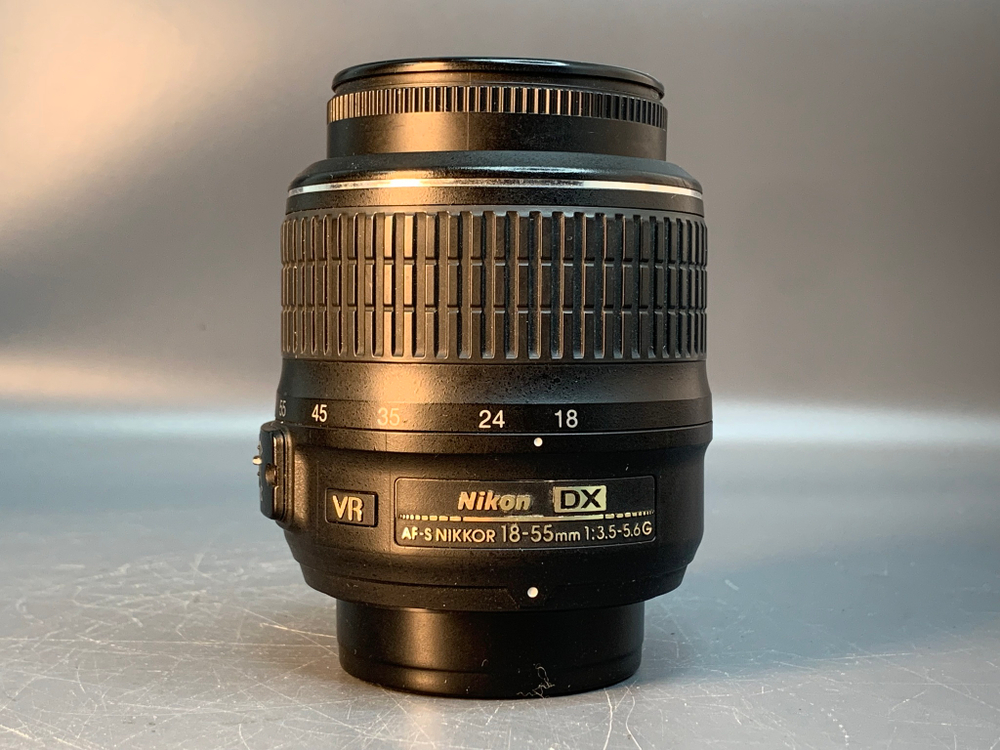 Nikon D5100 kit 18-55mm, 22994 кадров