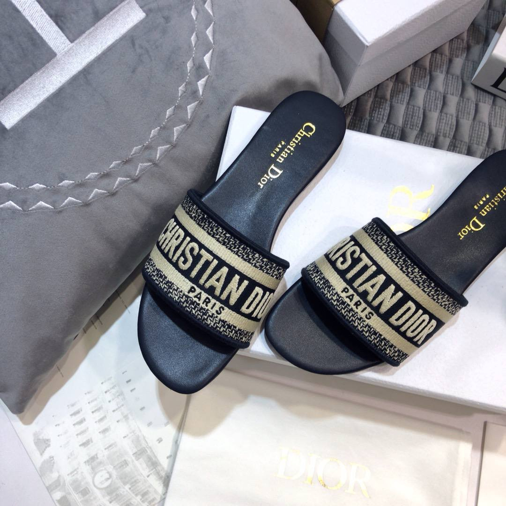 Шлепанцы Christian Dior