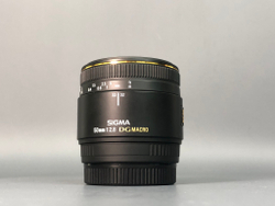 Sigma 50mm 2.8 DG Macro Sony A