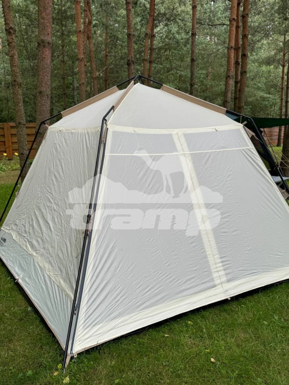 Шатер TRAMP Bungalow Lux Green (V2), артикул TRT-128, цвет Sand