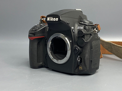 Nikon D700 151 042 кадра